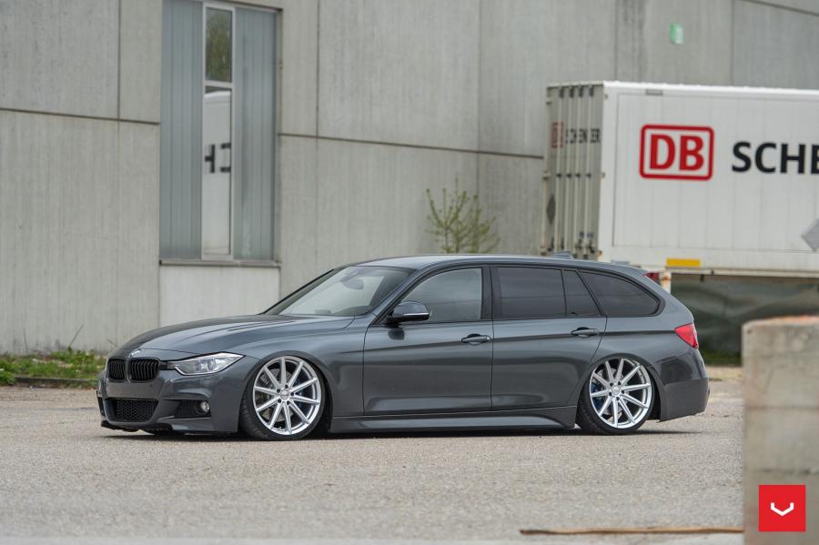  BMW 3-Series Touring on Vossen Wheels (VFS10) 2017 года  (фото 2 из 28)